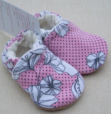 Clearance! Pink/Black Dot Floral, Ready to Ship, sz 3-6m Clearance! Pink/Black Dot Floral, Ready to Ship, sz 3-6m