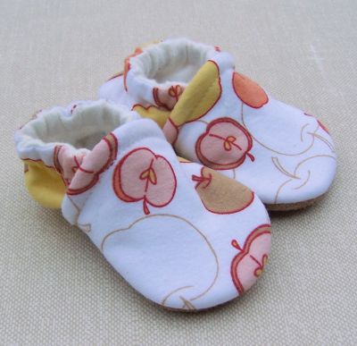 Retro Apple, Ready to Ship, sz 0-3m Retro Apple, Ready to Ship, sz 0-3m