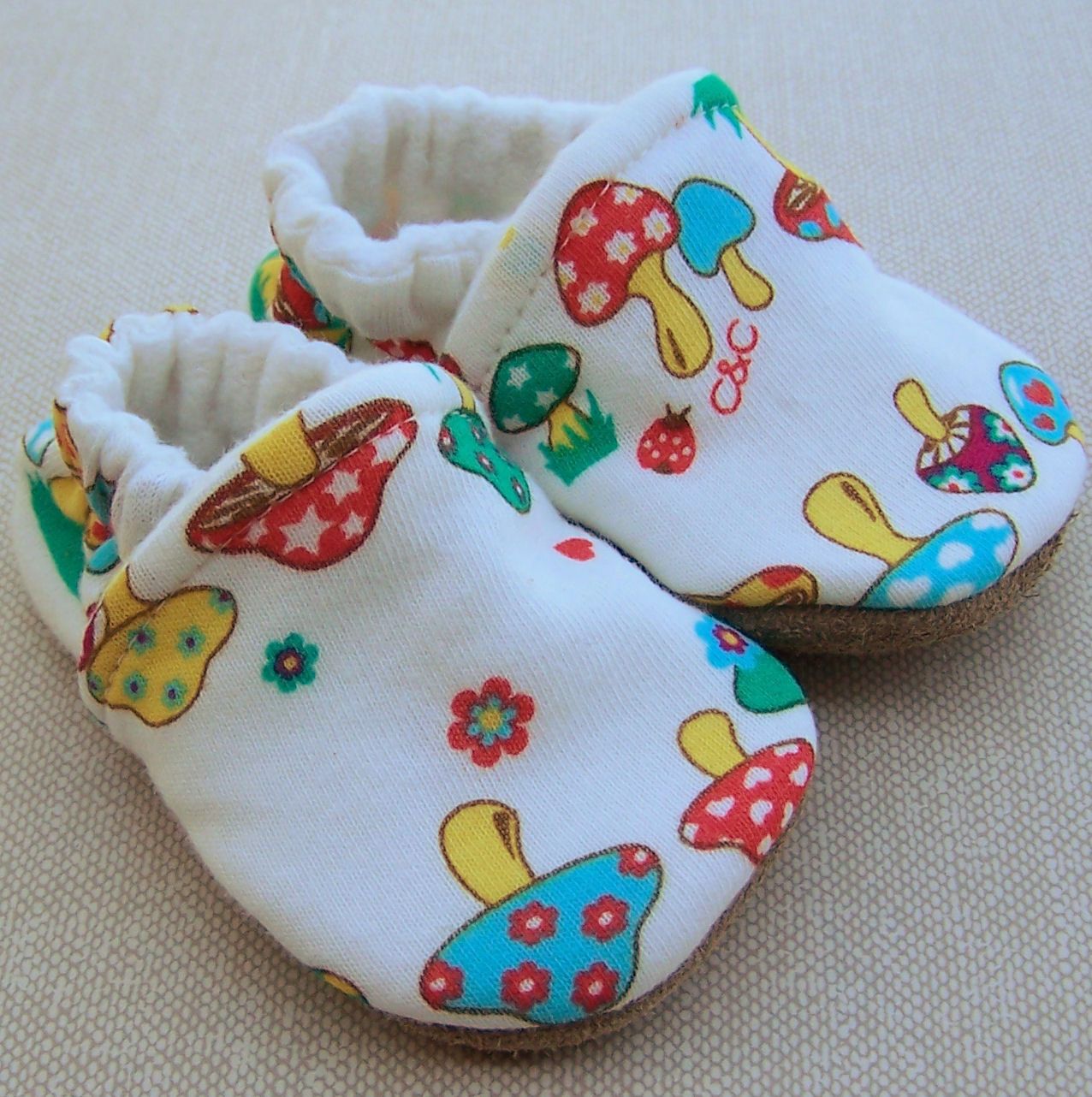Shrooms, Ready to Ship, sz 0-3m Shrooms, Ready to Ship, sz 0-3m