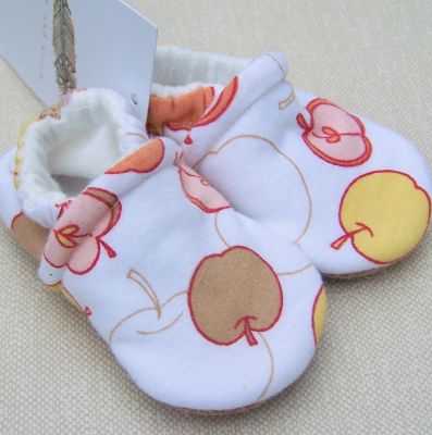 Retro Apples, Ready to Ship, sz 3-6m Retro Apples, Ready to Ship, sz 3-6m