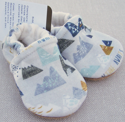 Adventure Awaits, Ready to Ship, sz 3-6m Adventure Awaits, Ready to Ship, sz 3-6m
